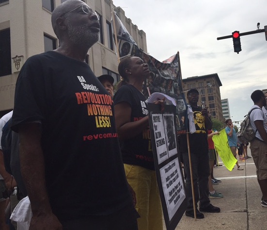 Carl Dix challenged high school students to get a copy of the Message from the leadership of the Revolutionary Communist Party, “Time to Get Organized for an ACTUAL Revolution.”